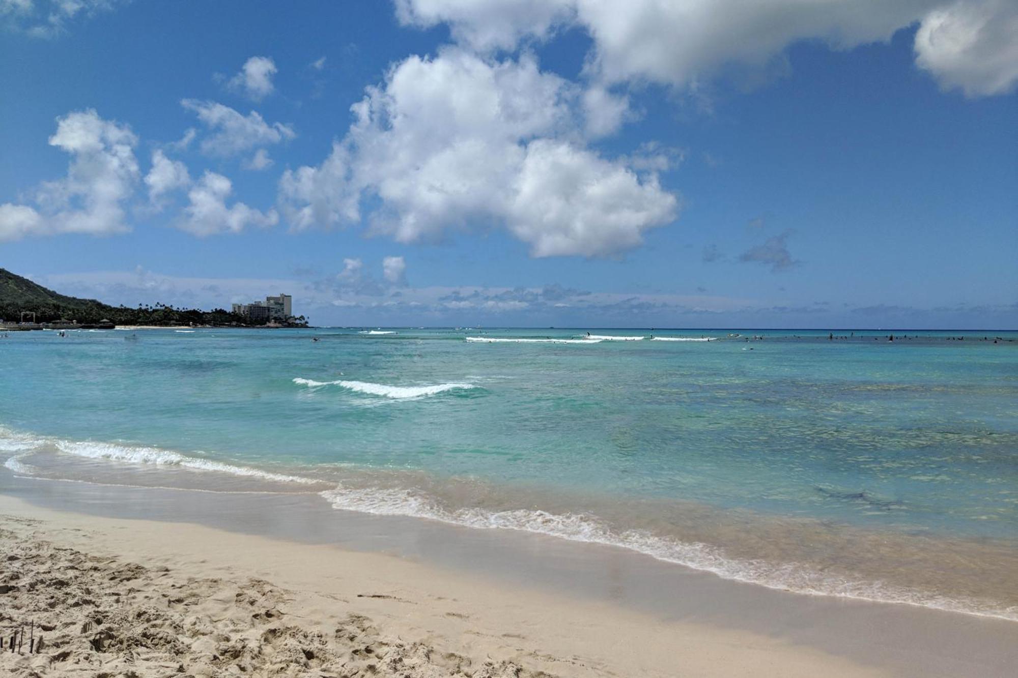 Apartments At Palms Waikiki Гонолулу Номер фото